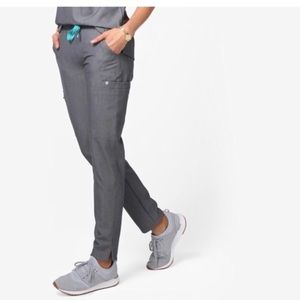 FIGS Scrubs skinny pant